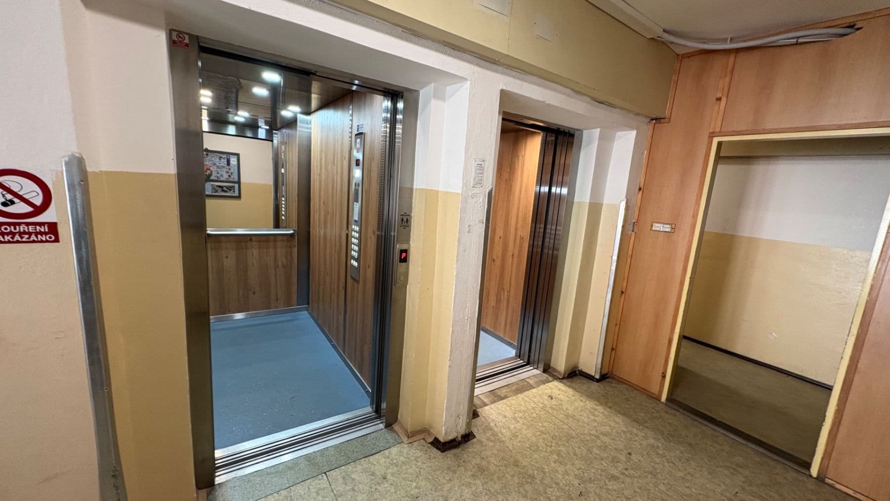 Prenájom bytu 2-izbový 56 m², Karla Čapka, Děčín, Ústecký kraj Prenájom bytu 2-izbový 56 m², Karla Čapka, Děčín, Ústecký kraj