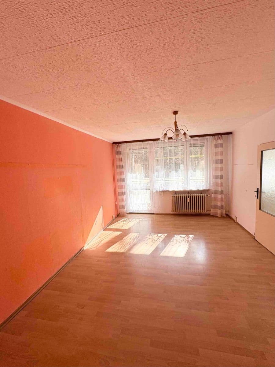 Predaj bytu 3-izbový 71 m², Ohradní, Praha, Praha Predaj bytu 3-izbový 71 m², Ohradní, Praha, Praha