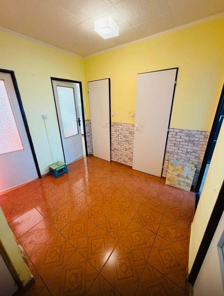 Predaj bytu 3-izbový 71 m², Ohradní, Praha, Praha Predaj bytu 3-izbový 71 m², Ohradní, Praha, Praha