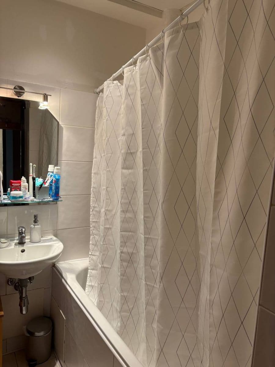 Prenájom bytu 2-izbový 54 m², Osadní, Praha, Praha Prenájom bytu 2-izbový 54 m², Osadní, Praha, Praha