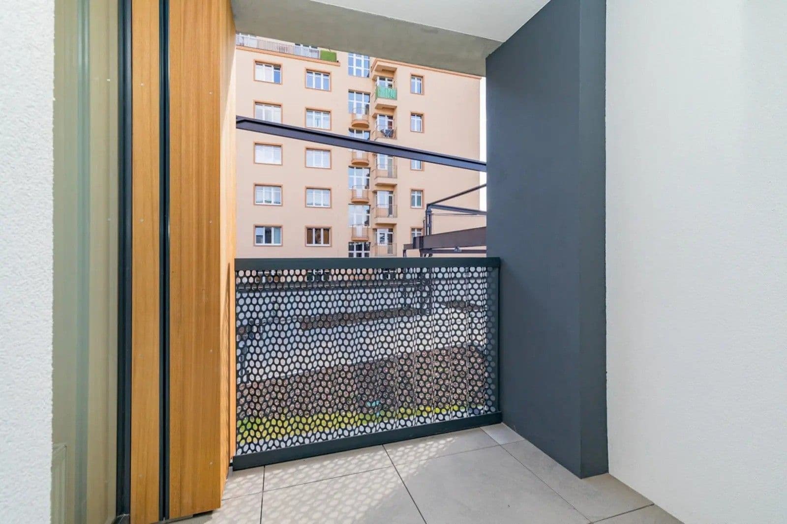 Prenájom bytu 1-izbový 38 m², Vrbenského, Praha, Praha Prenájom bytu 1-izbový 38 m², Vrbenského, Praha, Praha