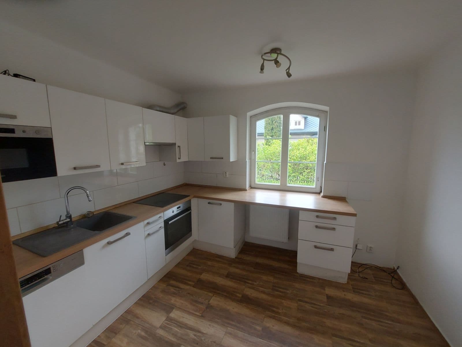 Predaj bytu 3-izbový 77 m², Lidická, Jablonné v Podještědí, Liberecký kraj Predaj bytu 3-izbový 77 m², Lidická, Jablonné v Podještědí, Liberecký kraj