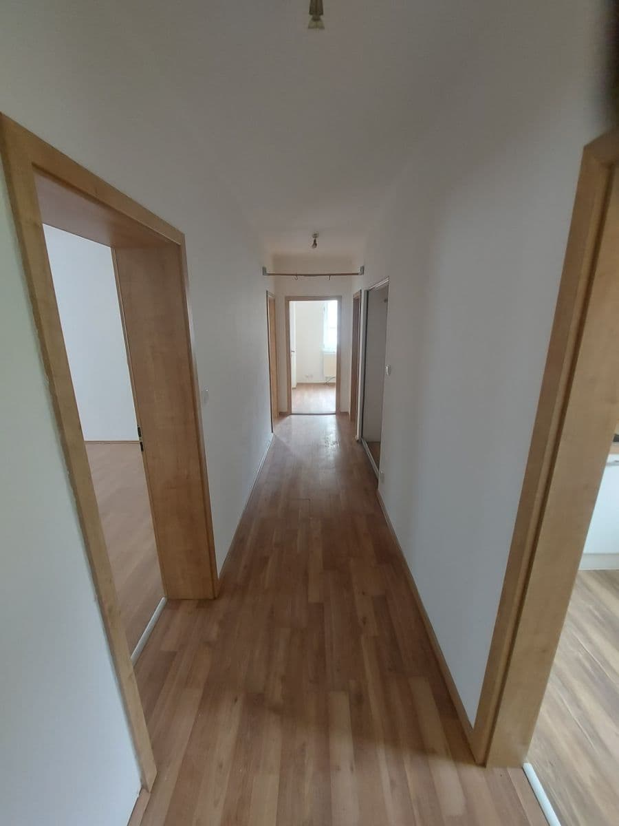 Predaj bytu 3-izbový 77 m², Lidická, Jablonné v Podještědí, Liberecký kraj Predaj bytu 3-izbový 77 m², Lidická, Jablonné v Podještědí, Liberecký kraj