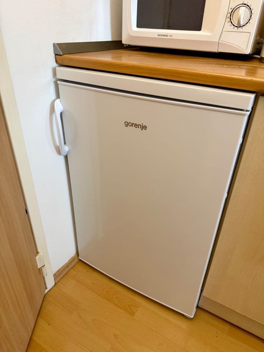 Prenájom bytu Garsoniéra 28 m², Saratovská, Dúbravka, Bratislavský kraj Prenájom bytu Garsoniéra 28 m², Saratovská, Dúbravka, Bratislavský kraj