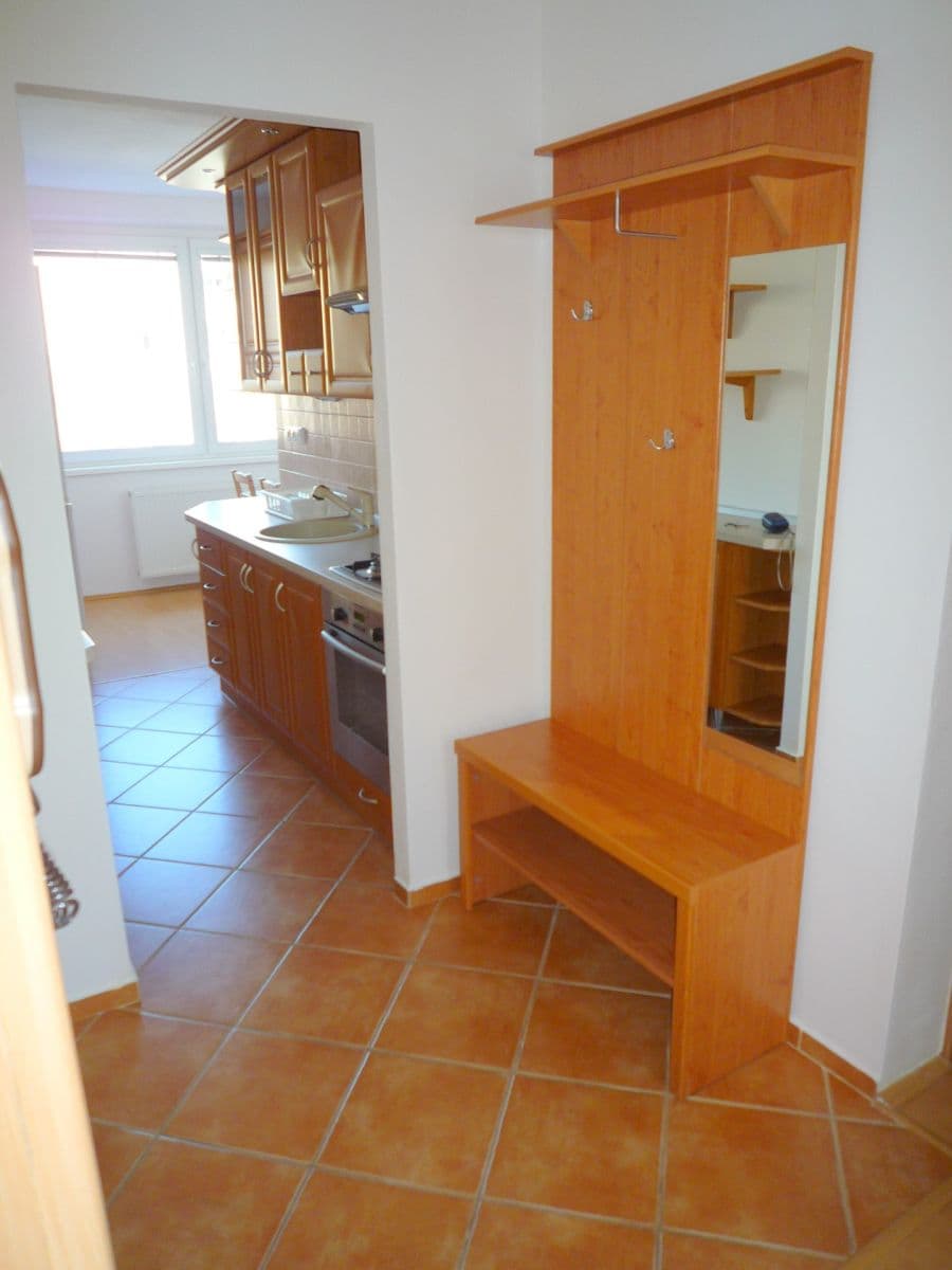 Prenájom bytu 2-izbový 54 m², Sputniková, Ružinov, Bratislavský kraj Prenájom bytu 2-izbový 54 m², Sputniková, Ružinov, Bratislavský kraj