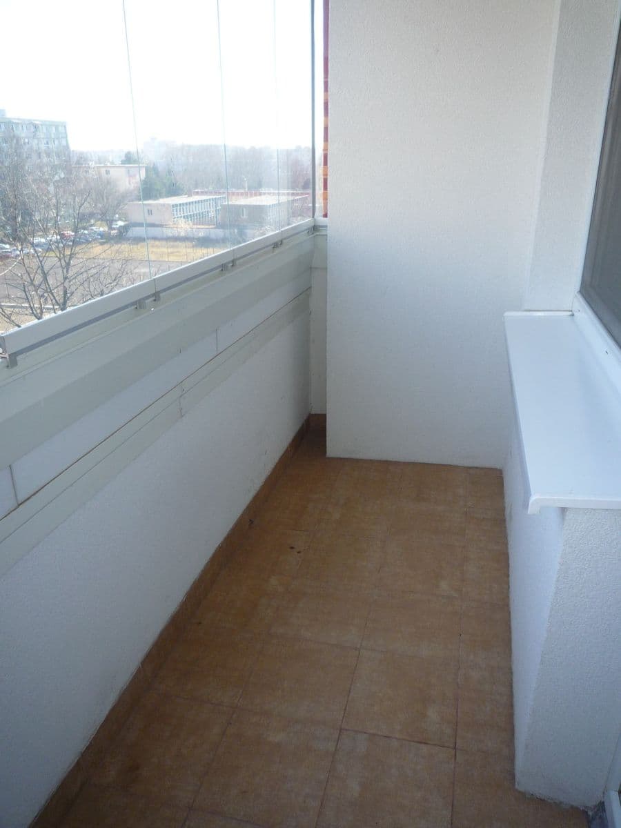 Prenájom bytu 2-izbový 54 m², Sputniková, Ružinov, Bratislavský kraj Prenájom bytu 2-izbový 54 m², Sputniková, Ružinov, Bratislavský kraj