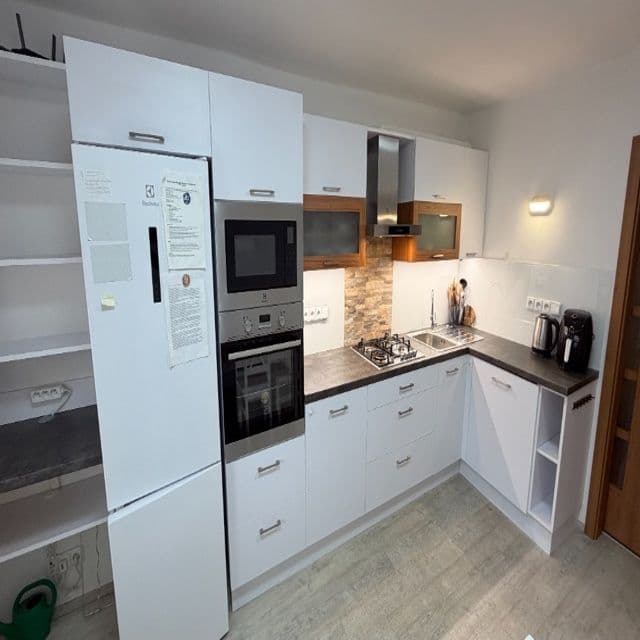 Prenájom bytu 2-izbový 65 m², Nábřeží, Luhačovice, Zlínský kraj Prenájom bytu 2-izbový 65 m², Nábřeží, Luhačovice, Zlínský kraj