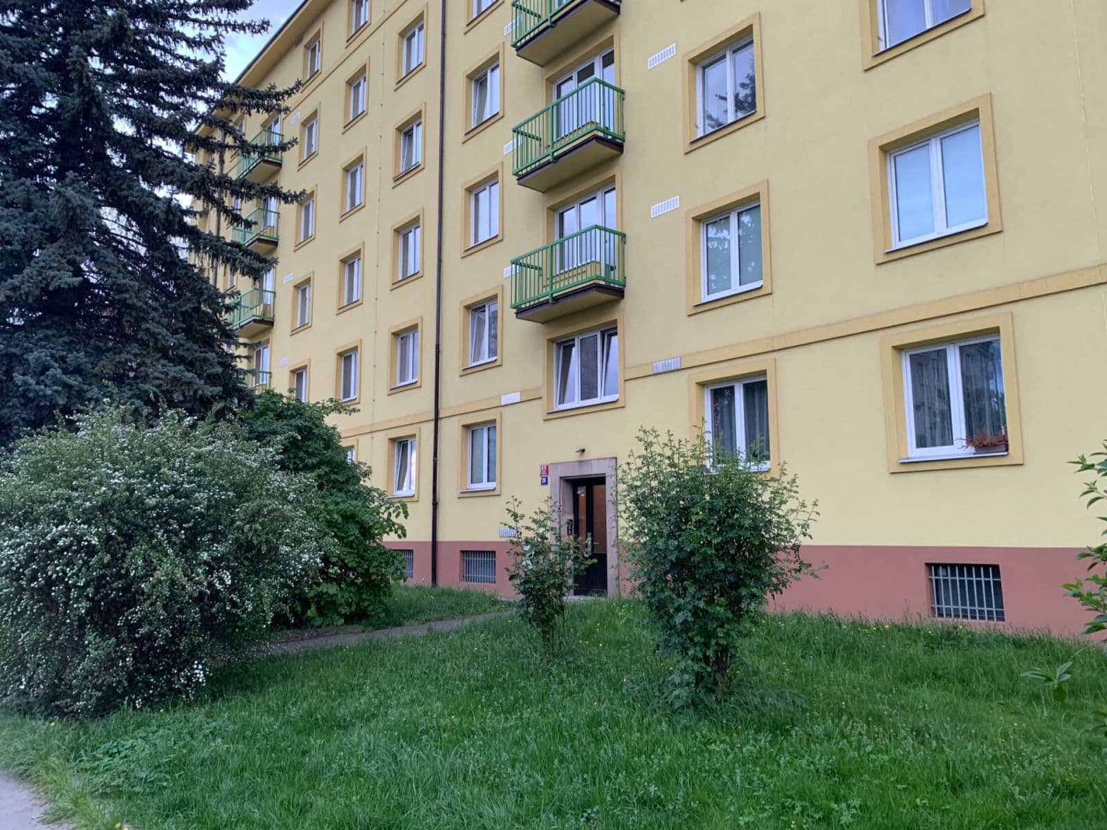 Prenájom bytu 1-izbový 36 m², Jihlavská, Praha, Praha Prenájom bytu 1-izbový 36 m², Jihlavská, Praha, Praha