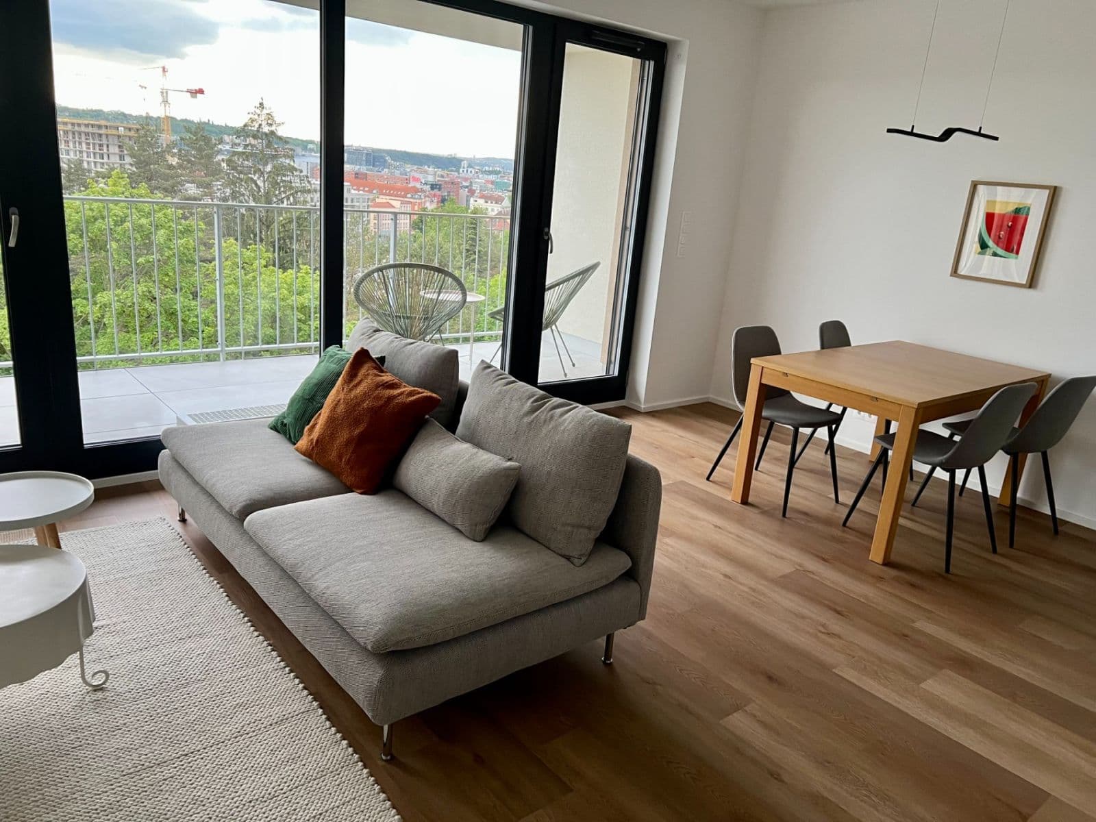 Prenájom bytu 2-izbový 60 m², Pod Krocínkou, Praha, Praha Prenájom bytu 2-izbový 60 m², Pod Krocínkou, Praha, Praha