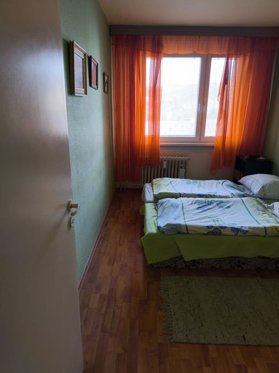 Predaj bytu 5-izbový 95 m², Púpavová, Karlova Ves, Bratislavský kraj Predaj bytu 5-izbový 95 m², Púpavová, Karlova Ves, Bratislavský kraj