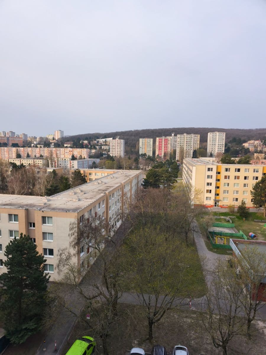 Predaj bytu 5-izbový 95 m², Púpavová, Karlova Ves, Bratislavský kraj Predaj bytu 5-izbový 95 m², Púpavová, Karlova Ves, Bratislavský kraj
