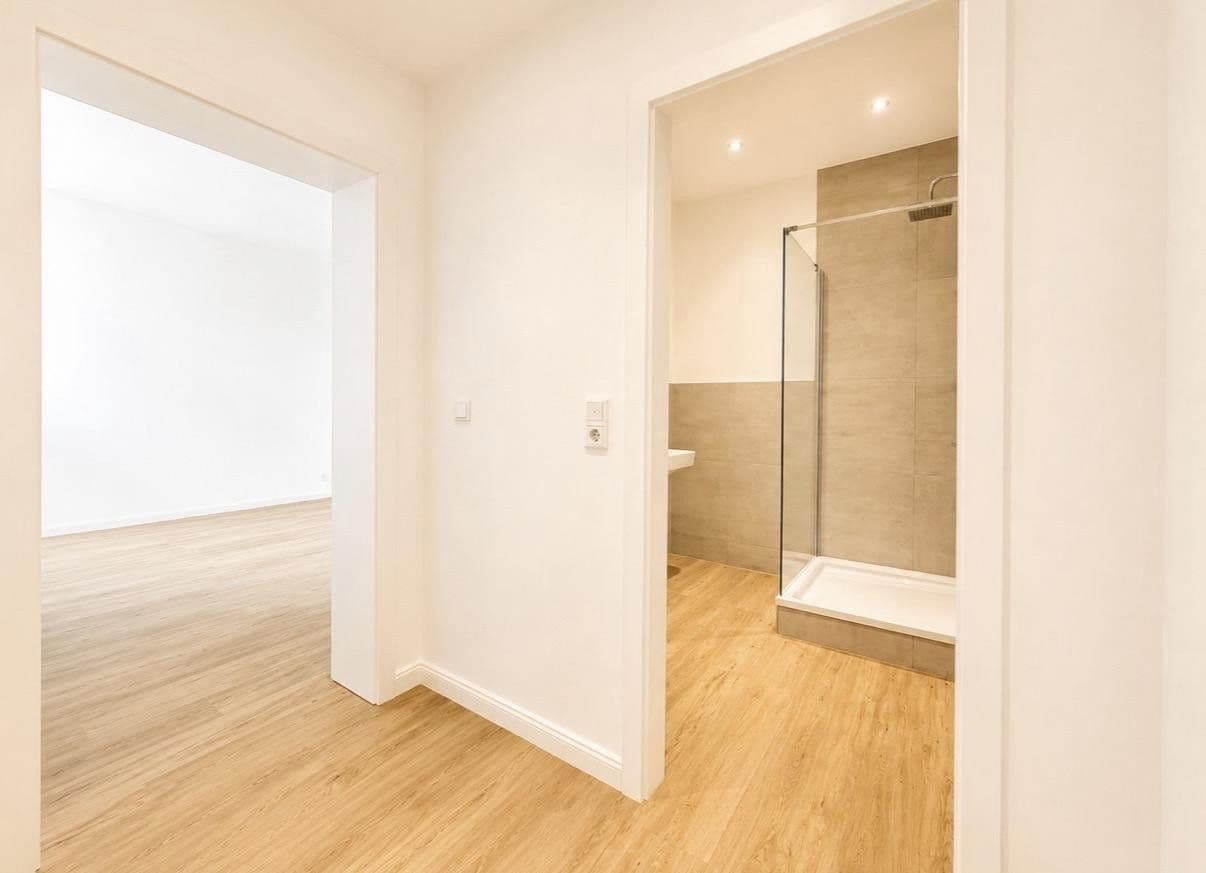 Prenájom bytu 2-izbový 65 m², Alter deutscher Ring 35, Krefeld, Severné Porýnie - Westfálsko Prenájom bytu 2-izbový 65 m², Alter deutscher Ring 35, Krefeld, Severné Porýnie - Westfálsko