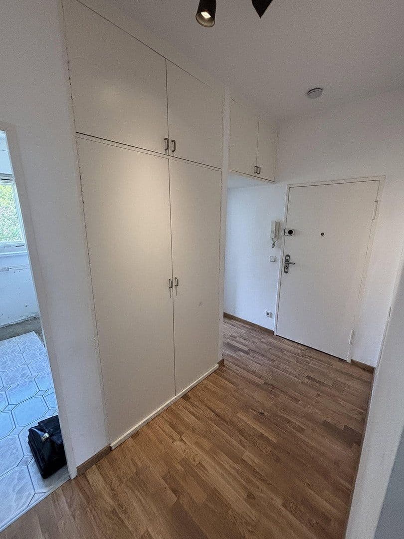 Predaj bytu 2-izbový 58 m², Berlin, Berlín Predaj bytu 2-izbový 58 m², Berlin, Berlín