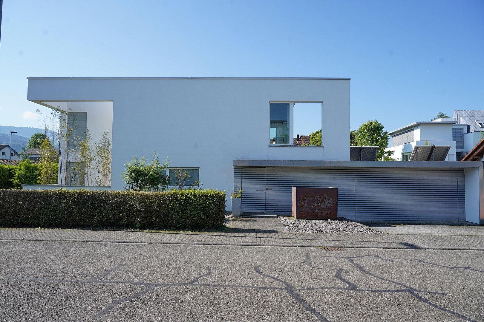 Predaj domu 222 m², pozemek 698 m², Bühl, Bádensko-Wurttembersko Predaj domu 222 m², pozemek 698 m², Bühl, Bádensko-Wurttembersko