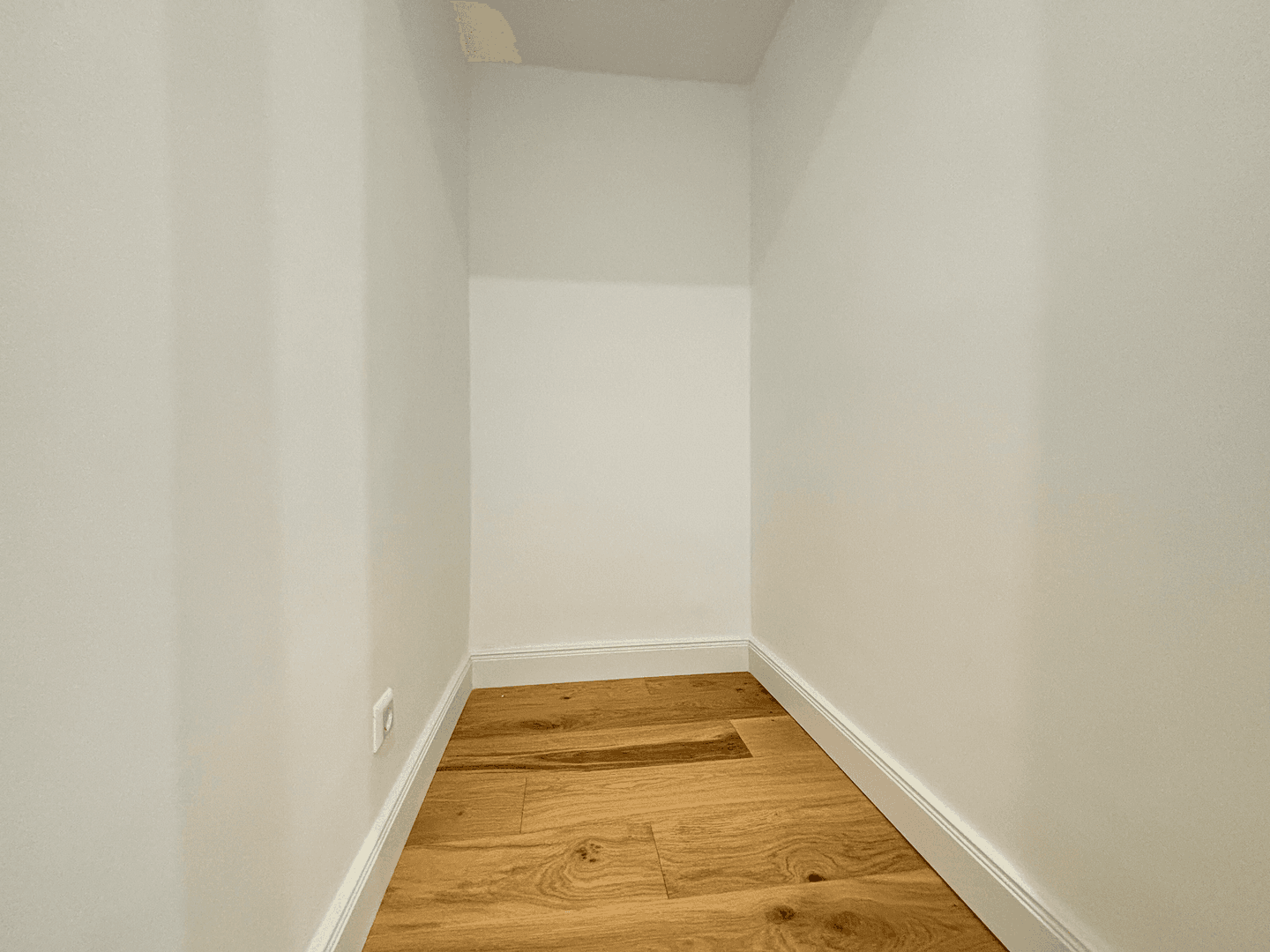 Predaj bytu 2-izbový 50 m², Holzmannstraße 17, Berlin, Berlín Predaj bytu 2-izbový 50 m², Holzmannstraße 17, Berlin, Berlín