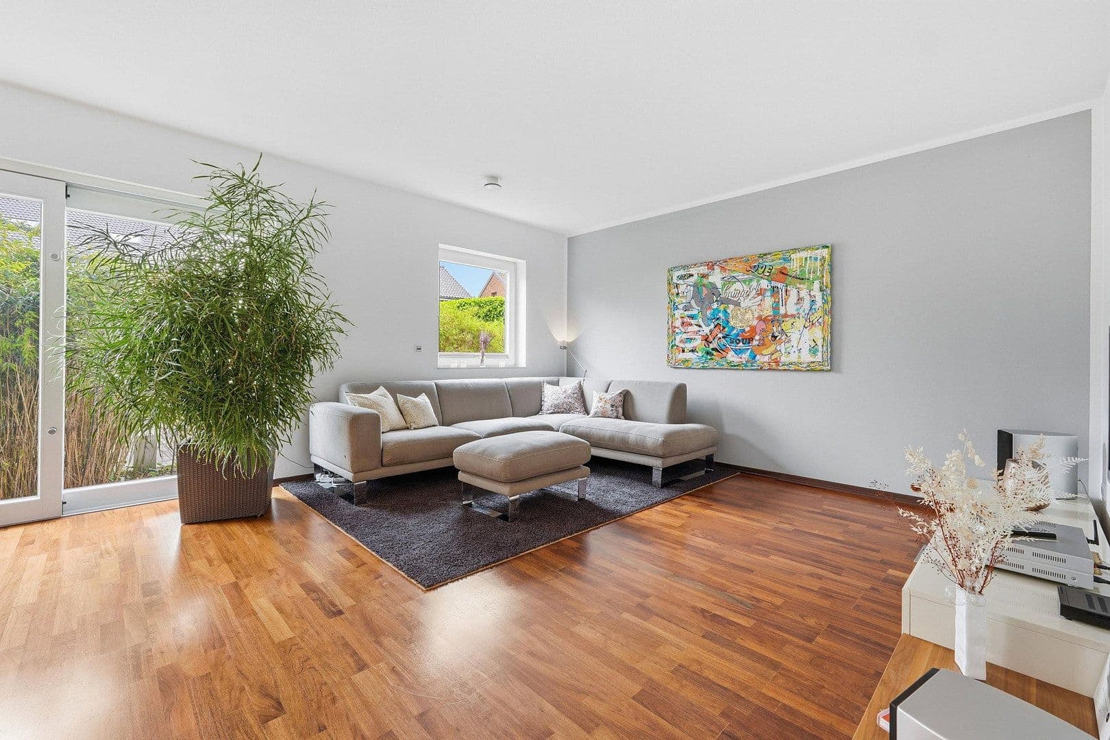 Predaj domu 171 m², pozemek 330 m², Frechen, Severné Porýnie - Westfálsko Predaj domu 171 m², pozemek 330 m², Frechen, Severné Porýnie - Westfálsko