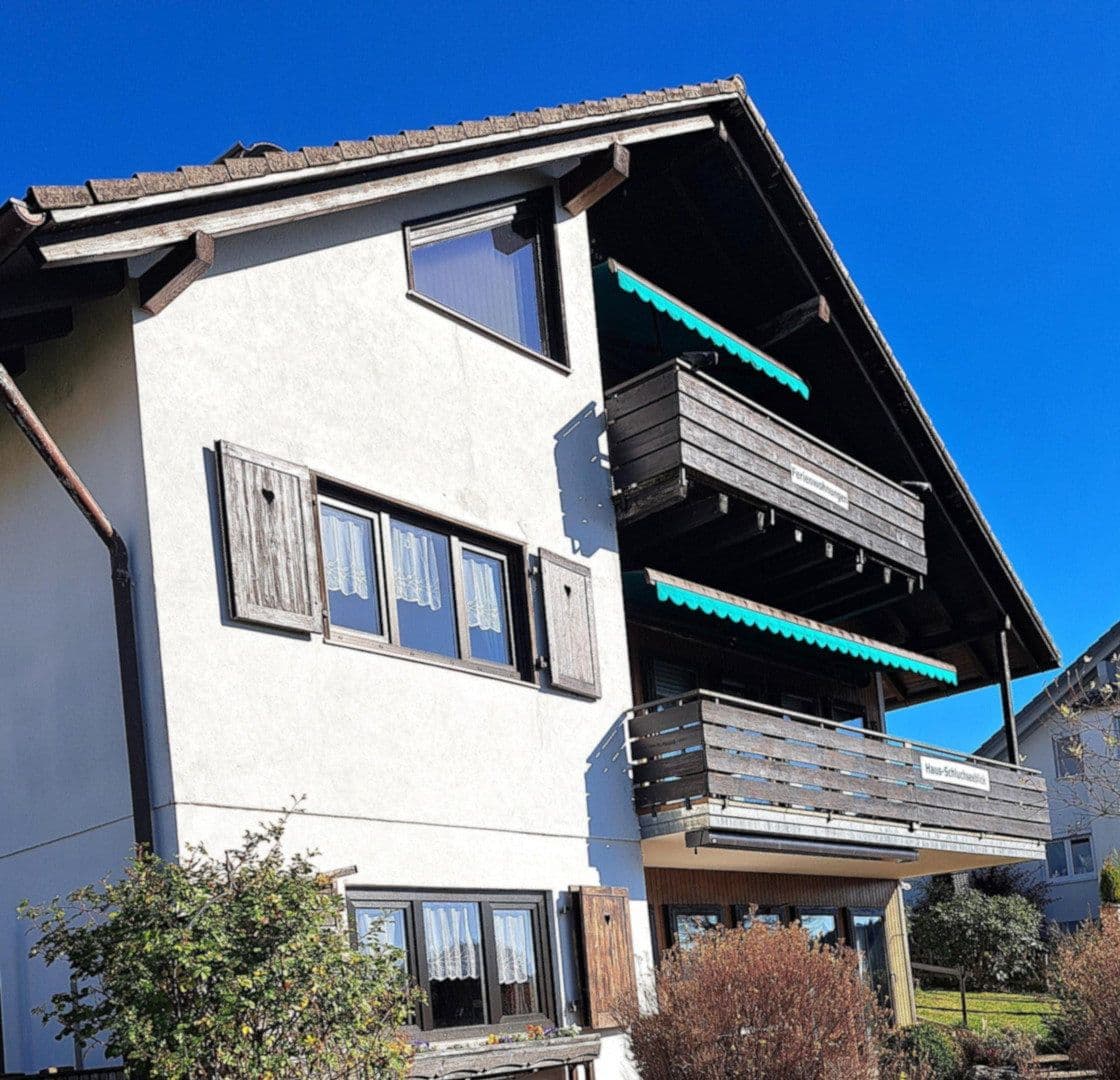 Predaj domu 330 m², pozemek 840 m², Lärchenweg 5, Schluchsee, Bádensko-Wurttembersko Predaj domu 330 m², pozemek 840 m², Lärchenweg 5, Schluchsee, Bádensko-Wurttembersko