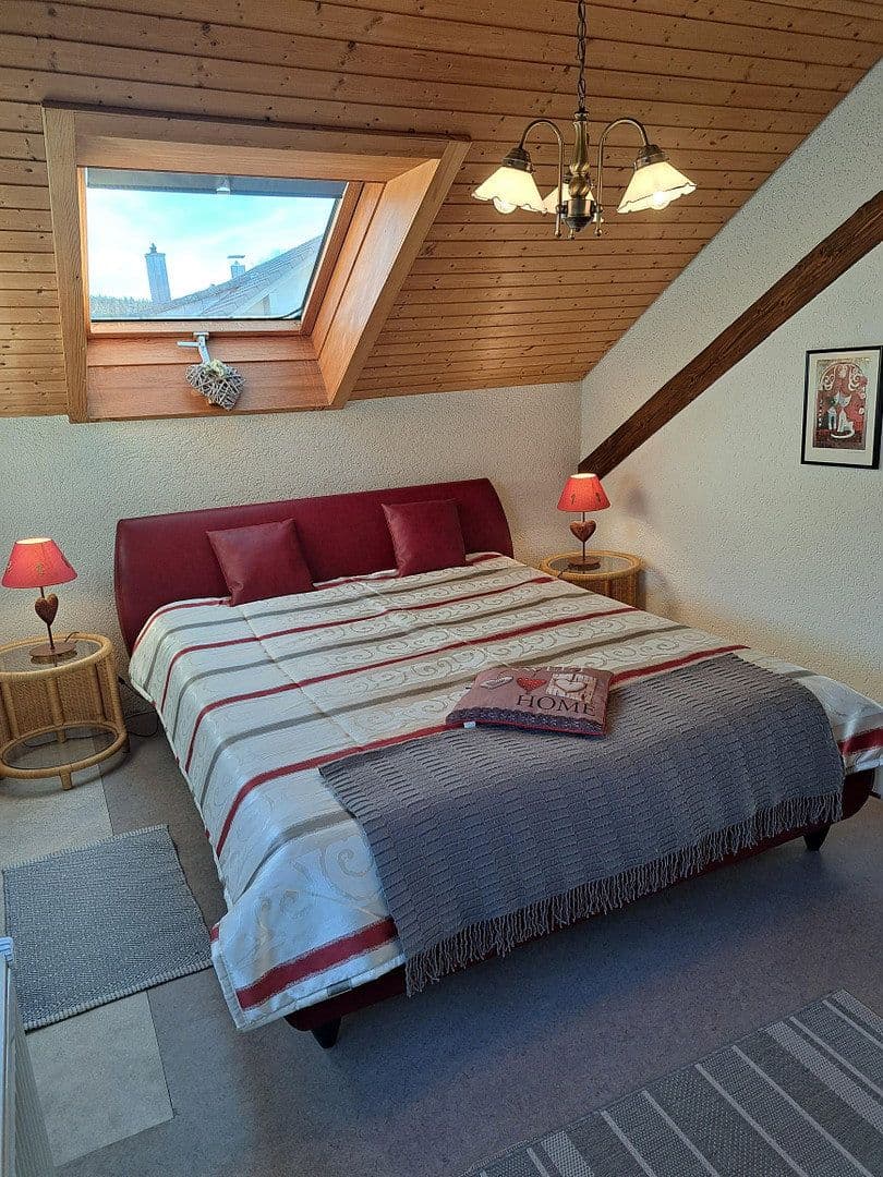 Predaj domu 330 m², pozemek 840 m², Lärchenweg 5, Schluchsee, Bádensko-Wurttembersko Predaj domu 330 m², pozemek 840 m², Lärchenweg 5, Schluchsee, Bádensko-Wurttembersko