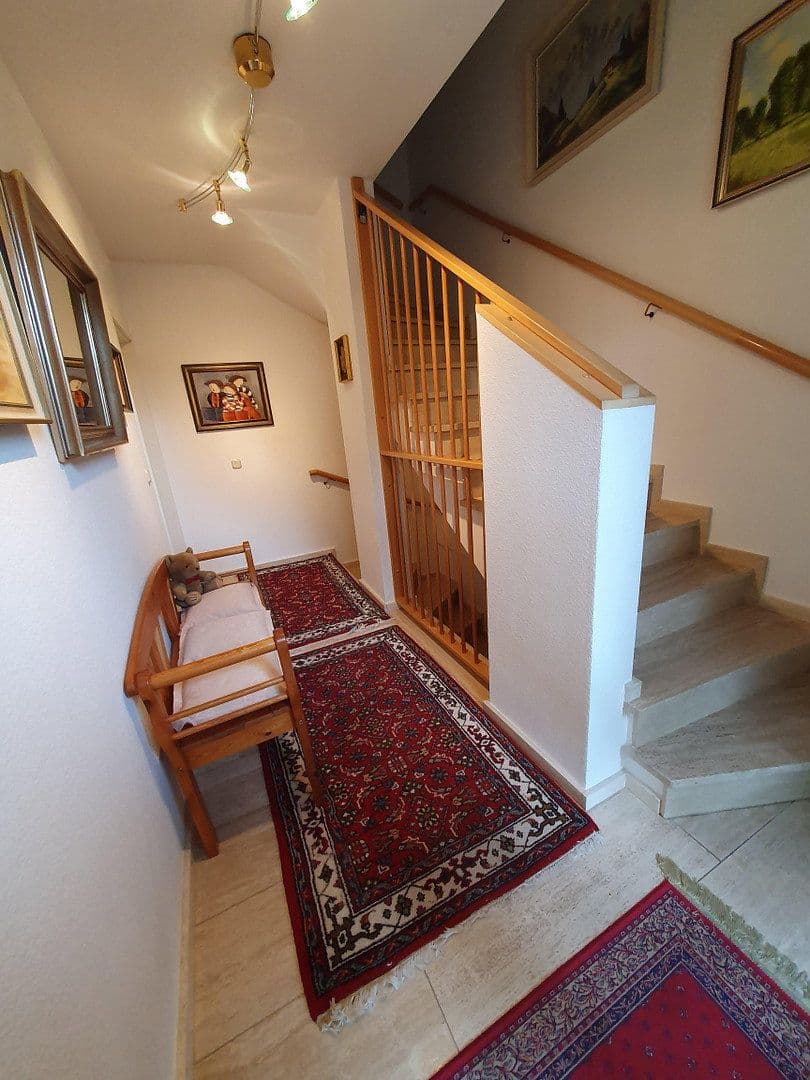 Predaj domu 220 m², pozemek 484 m², Ratingen, Severné Porýnie - Westfálsko Predaj domu 220 m², pozemek 484 m², Ratingen, Severné Porýnie - Westfálsko