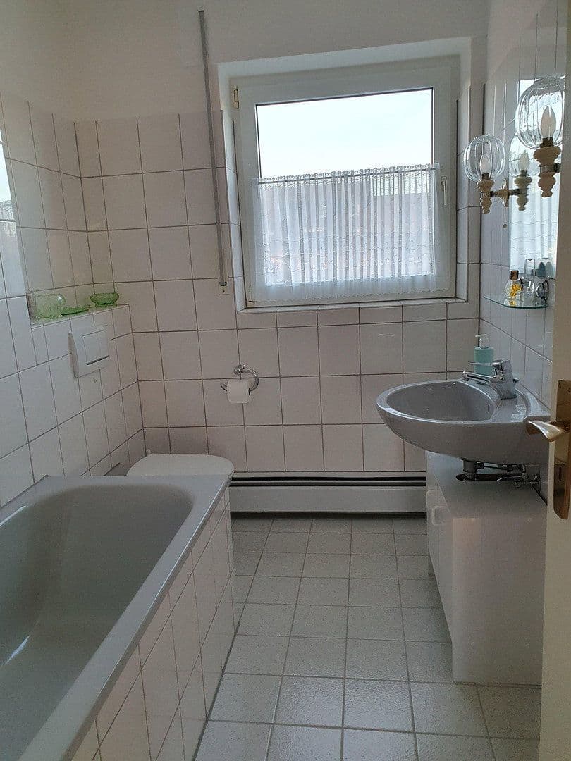 Predaj domu 220 m², pozemek 484 m², Ratingen, Severné Porýnie - Westfálsko Predaj domu 220 m², pozemek 484 m², Ratingen, Severné Porýnie - Westfálsko