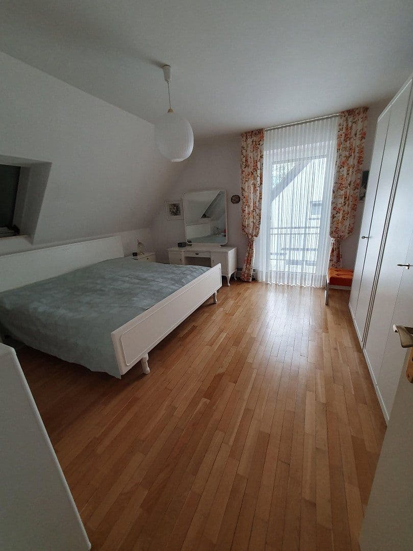 Predaj domu 220 m², pozemek 484 m², Ratingen, Severné Porýnie - Westfálsko Predaj domu 220 m², pozemek 484 m², Ratingen, Severné Porýnie - Westfálsko