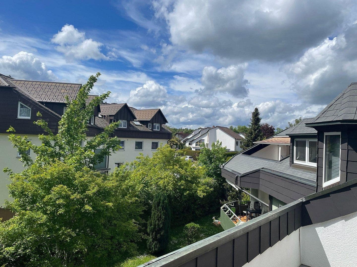 Prenájom bytu 4-izbový 94 m², Königsberger Straße 7, Donaueschingen, Bádensko-Wurttembersko Prenájom bytu 4-izbový 94 m², Königsberger Straße 7, Donaueschingen, Bádensko-Wurttembersko