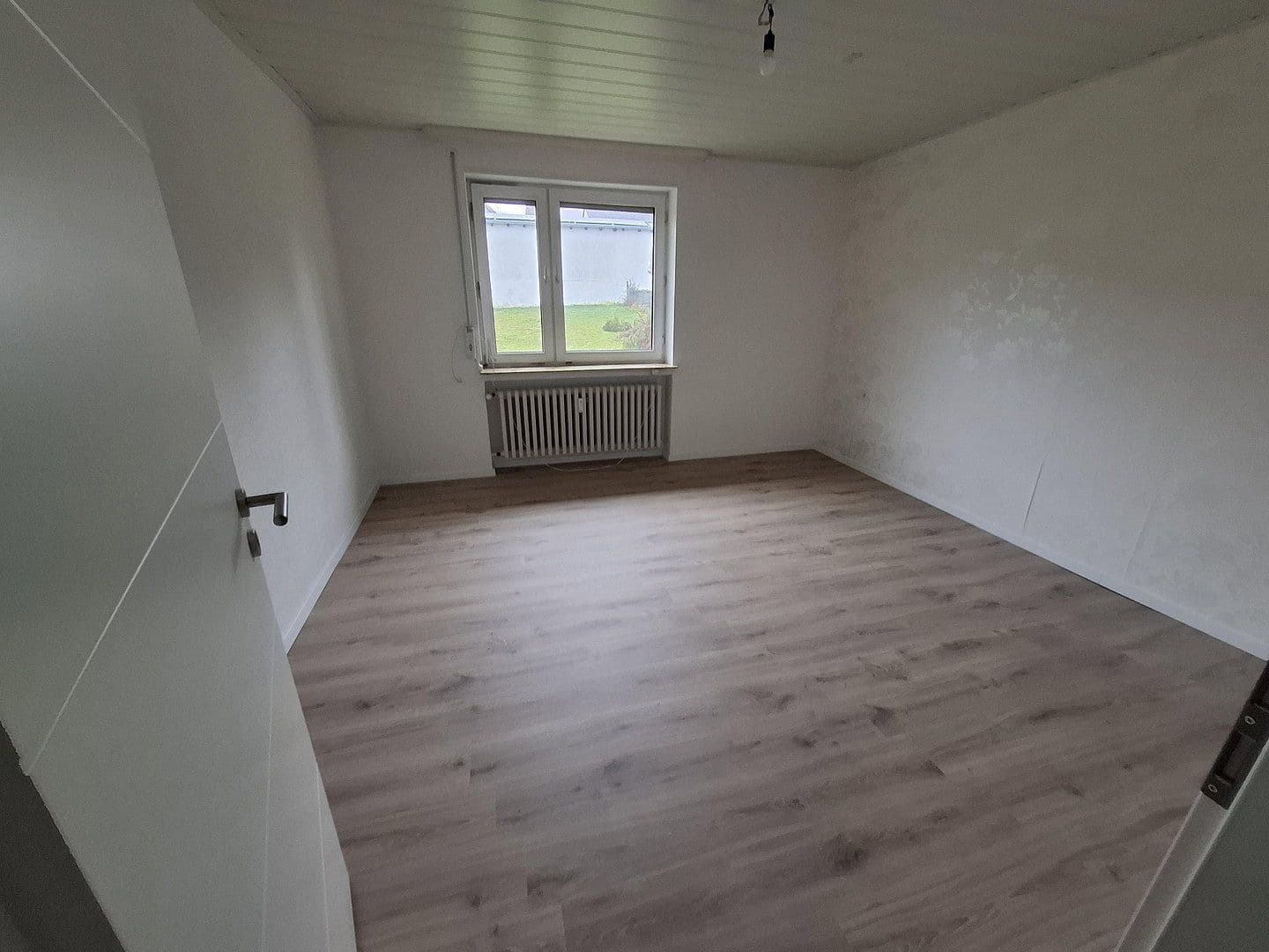 Prenájom bytu 4-izbový 114 m², Bad Hersfeld, Hesensko Prenájom bytu 4-izbový 114 m², Bad Hersfeld, Hesensko