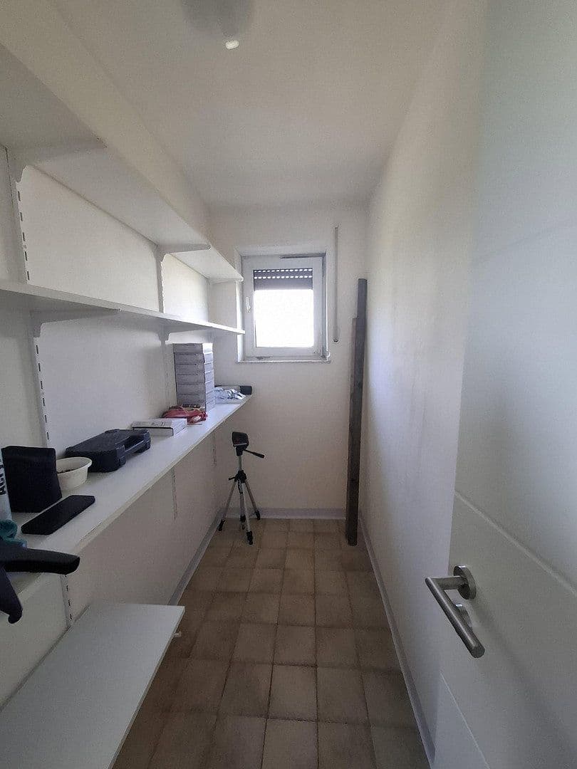 Prenájom bytu 4-izbový 114 m², Bad Hersfeld, Hesensko Prenájom bytu 4-izbový 114 m², Bad Hersfeld, Hesensko