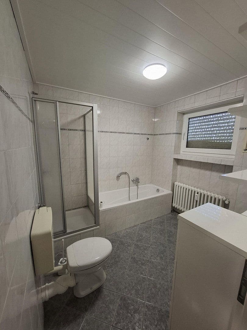 Prenájom bytu 4-izbový 114 m², Bad Hersfeld, Hesensko Prenájom bytu 4-izbový 114 m², Bad Hersfeld, Hesensko
