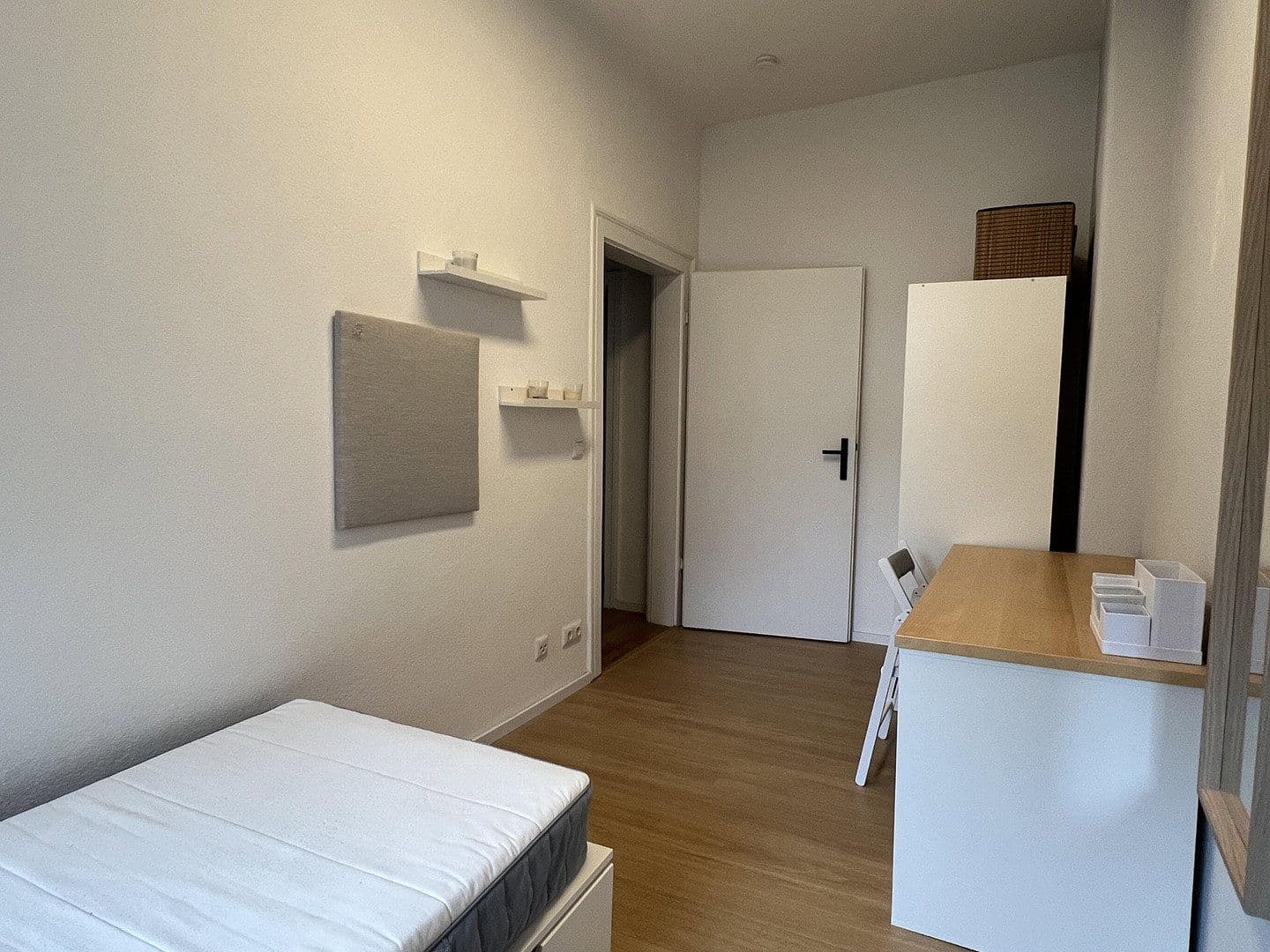 Prenájom bytu 1-izbový 12 m², Rosenheimerstraße 115, München, Bavorsko Prenájom bytu 1-izbový 12 m², Rosenheimerstraße 115, München, Bavorsko