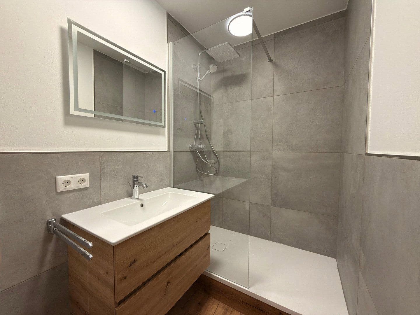 Predaj bytu 4-izbový 86 m², Hölderlin Anlage 8, Bayreuth, Bavorsko Predaj bytu 4-izbový 86 m², Hölderlin Anlage 8, Bayreuth, Bavorsko