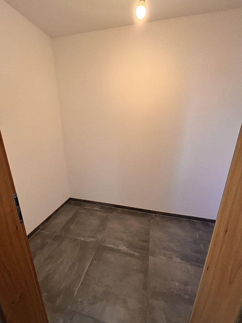Prenájom domu 120 m², pozemek 200 m², Bauernstr. 18b, Aresing, Bavorsko Prenájom domu 120 m², pozemek 200 m², Bauernstr. 18b, Aresing, Bavorsko