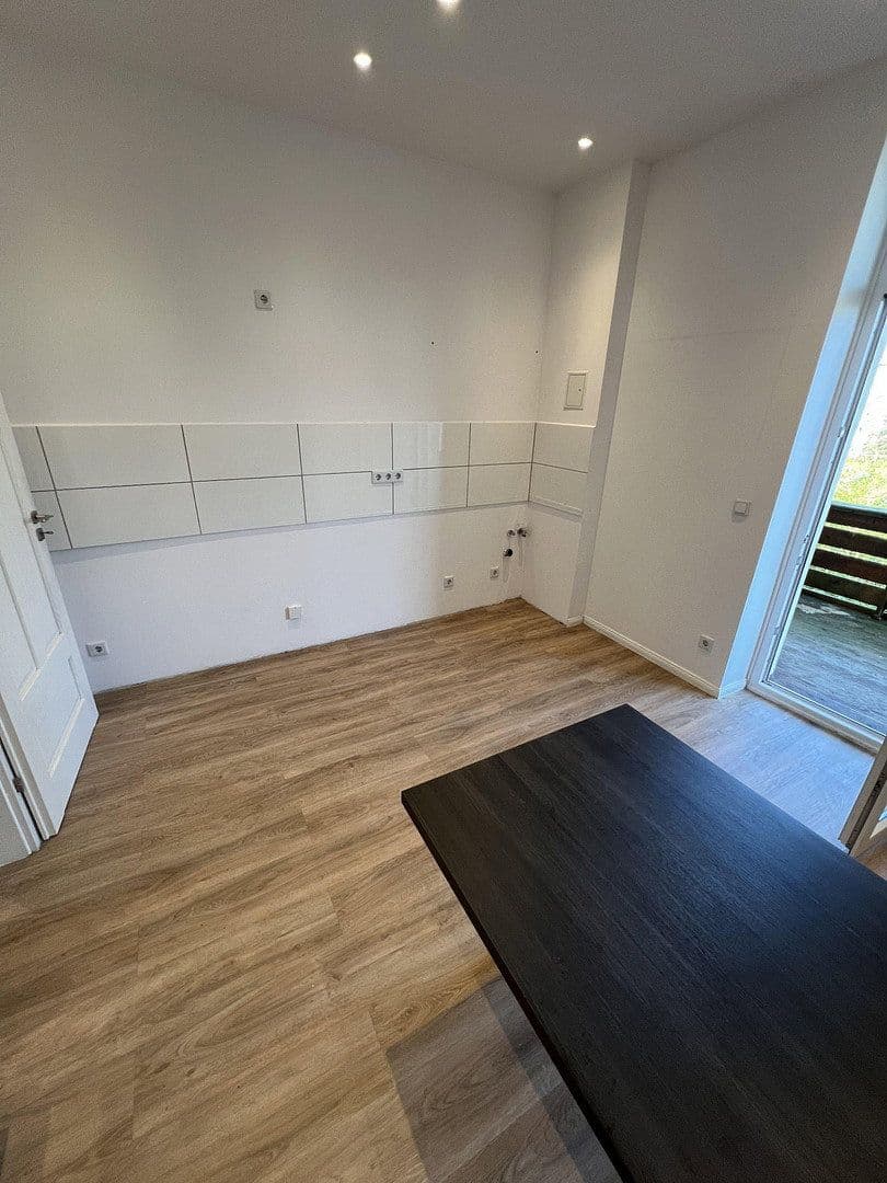 Prenájom bytu 3-izbový 64 m², Kaakstraße 21, Wilhelmshaven, Dolné Sasko Prenájom bytu 3-izbový 64 m², Kaakstraße 21, Wilhelmshaven, Dolné Sasko