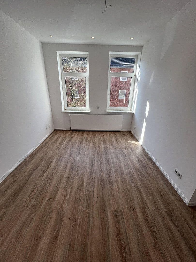 Prenájom bytu 3-izbový 64 m², Kaakstraße 21, Wilhelmshaven, Dolné Sasko Prenájom bytu 3-izbový 64 m², Kaakstraße 21, Wilhelmshaven, Dolné Sasko