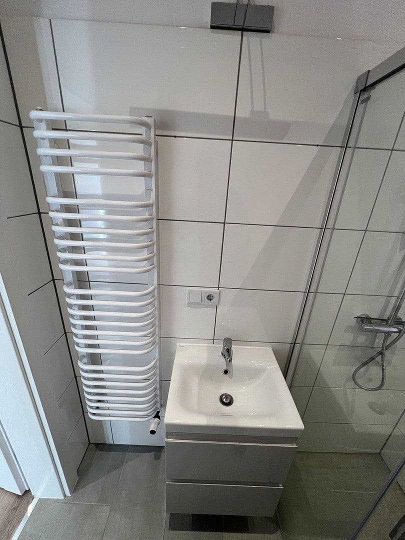 Prenájom bytu 3-izbový 64 m², Kaakstraße 21, Wilhelmshaven, Dolné Sasko Prenájom bytu 3-izbový 64 m², Kaakstraße 21, Wilhelmshaven, Dolné Sasko