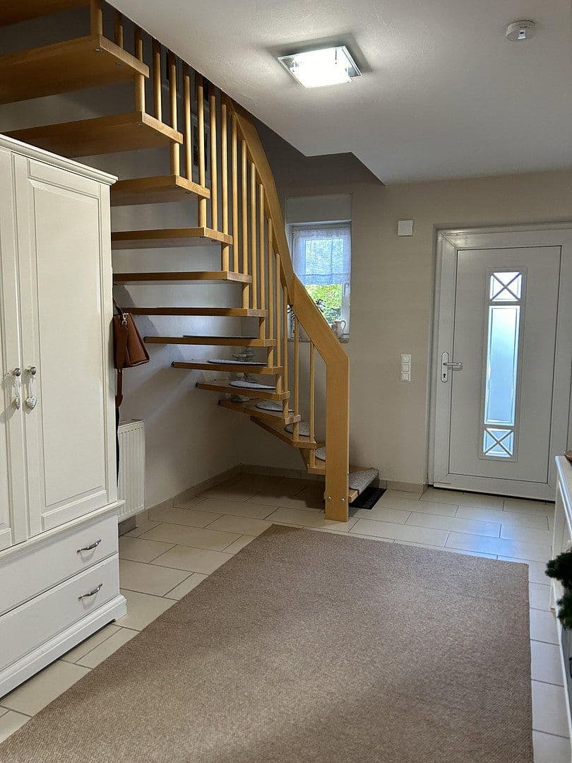 Predaj domu 124 m², pozemek 555 m², Sehnde, Dolné Sasko Predaj domu 124 m², pozemek 555 m², Sehnde, Dolné Sasko