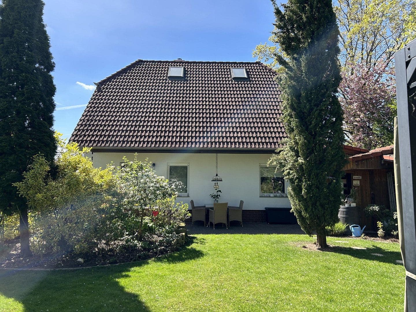 Predaj domu 124 m², pozemek 555 m², Sehnde, Dolné Sasko Predaj domu 124 m², pozemek 555 m², Sehnde, Dolné Sasko