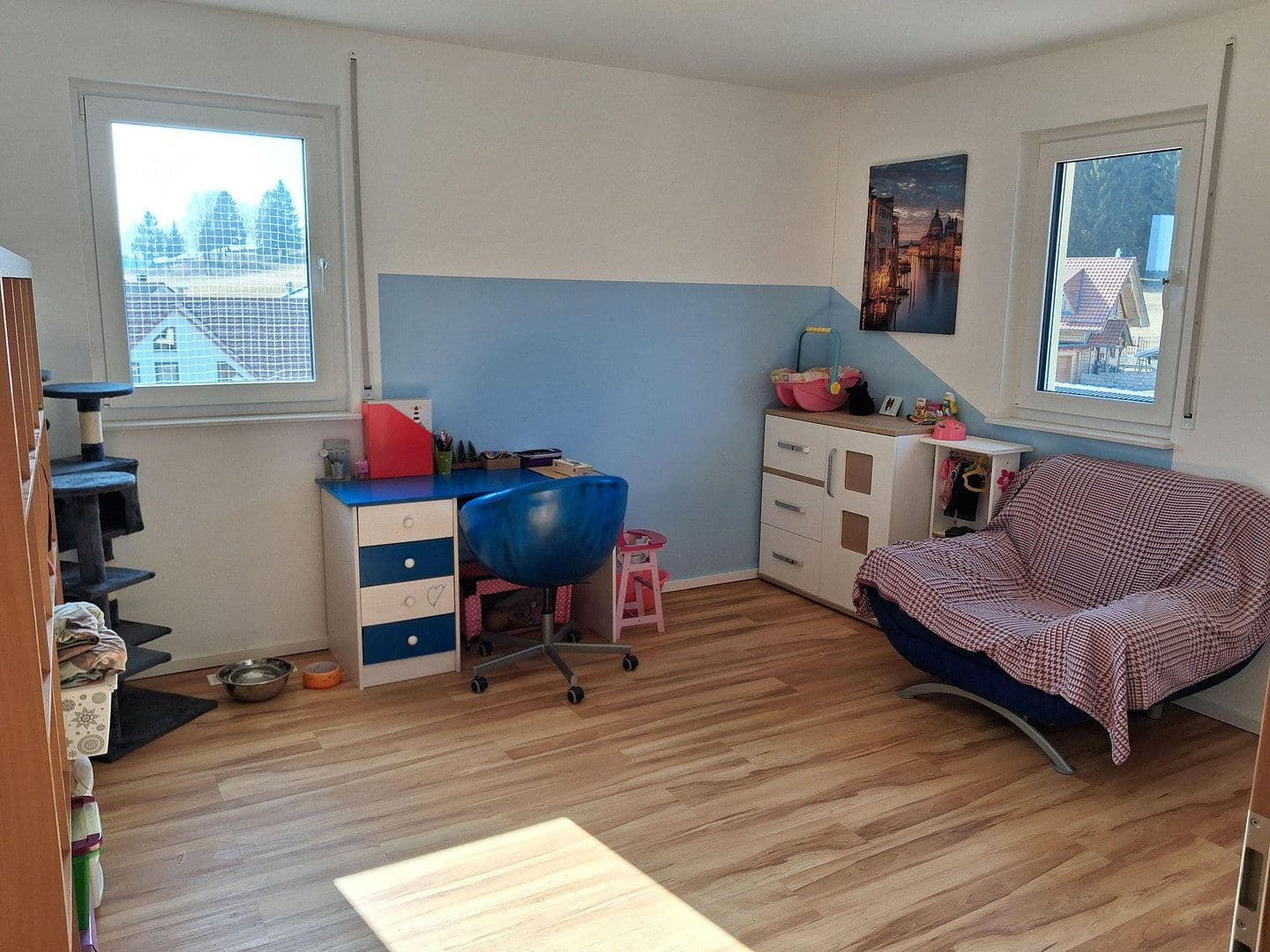 Predaj domu 141 m², pozemek 739 m², Obernheim, Bádensko-Wurttembersko Predaj domu 141 m², pozemek 739 m², Obernheim, Bádensko-Wurttembersko