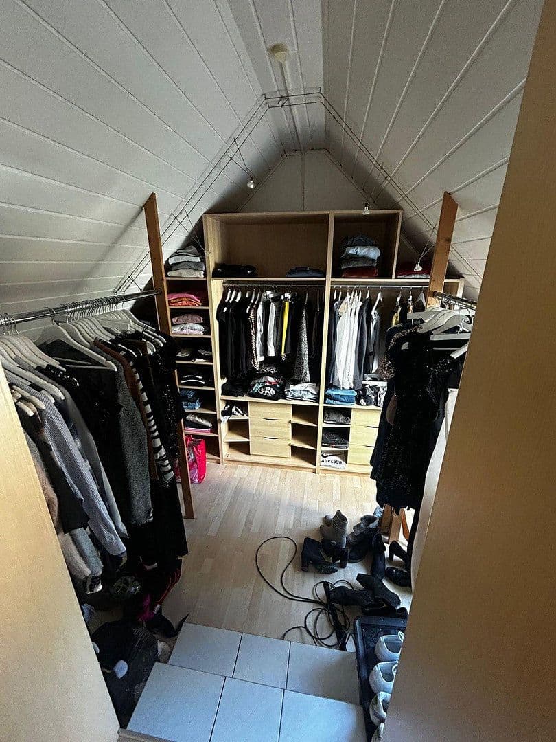 Prenájom domu 145 m², pozemek 264 m², Am Fohlenhof 26a, Geisenfeld, Bavorsko Prenájom domu 145 m², pozemek 264 m², Am Fohlenhof 26a, Geisenfeld, Bavorsko
