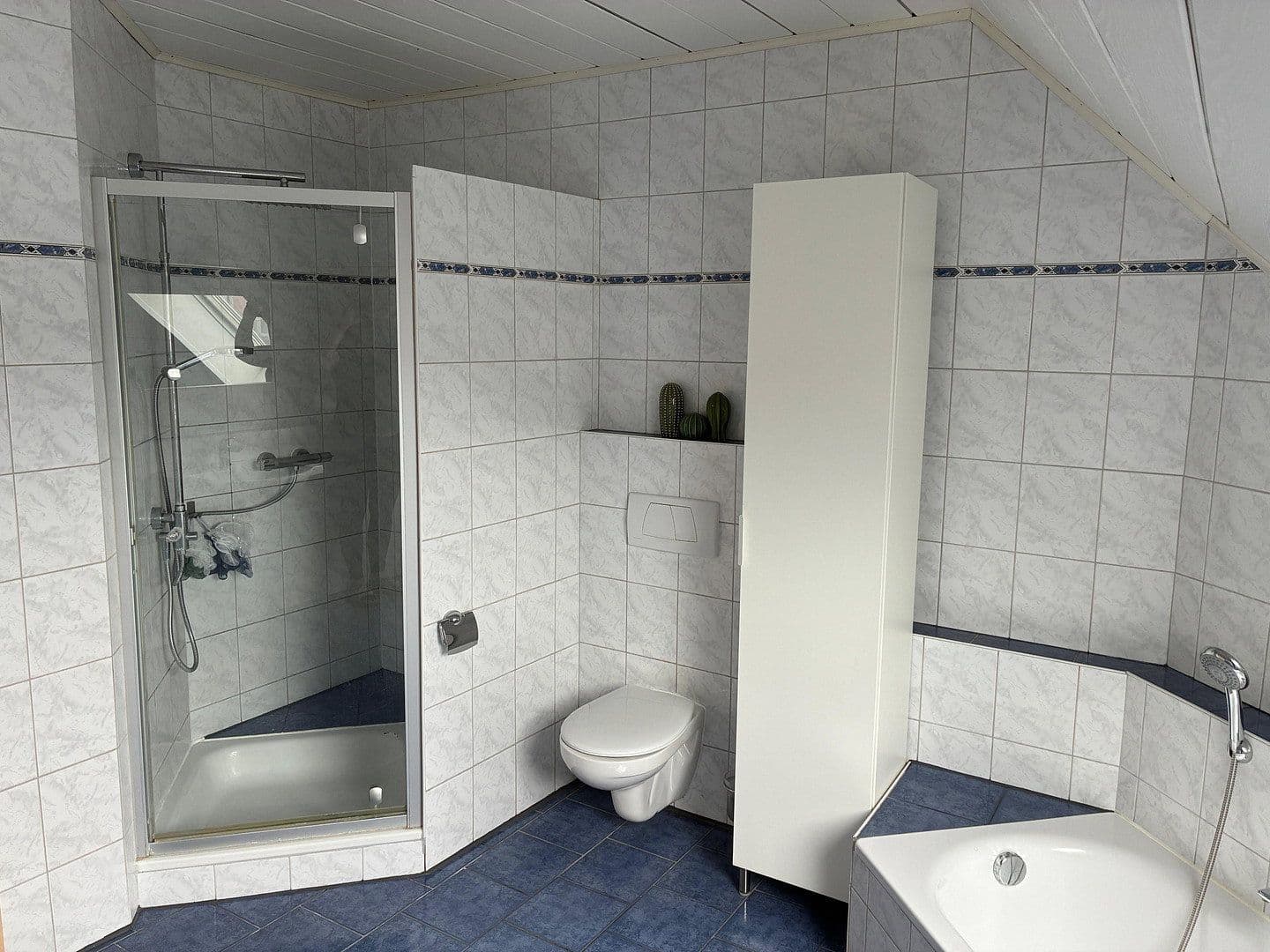 Prenájom domu 145 m², pozemek 264 m², Am Fohlenhof 26a, Geisenfeld, Bavorsko Prenájom domu 145 m², pozemek 264 m², Am Fohlenhof 26a, Geisenfeld, Bavorsko