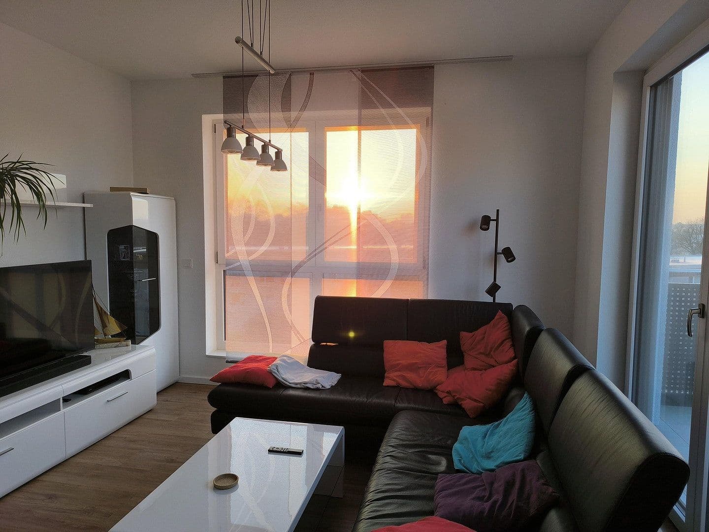 Predaj bytu 3-izbový 86 m², Frankfurt, Hesensko Predaj bytu 3-izbový 86 m², Frankfurt, Hesensko