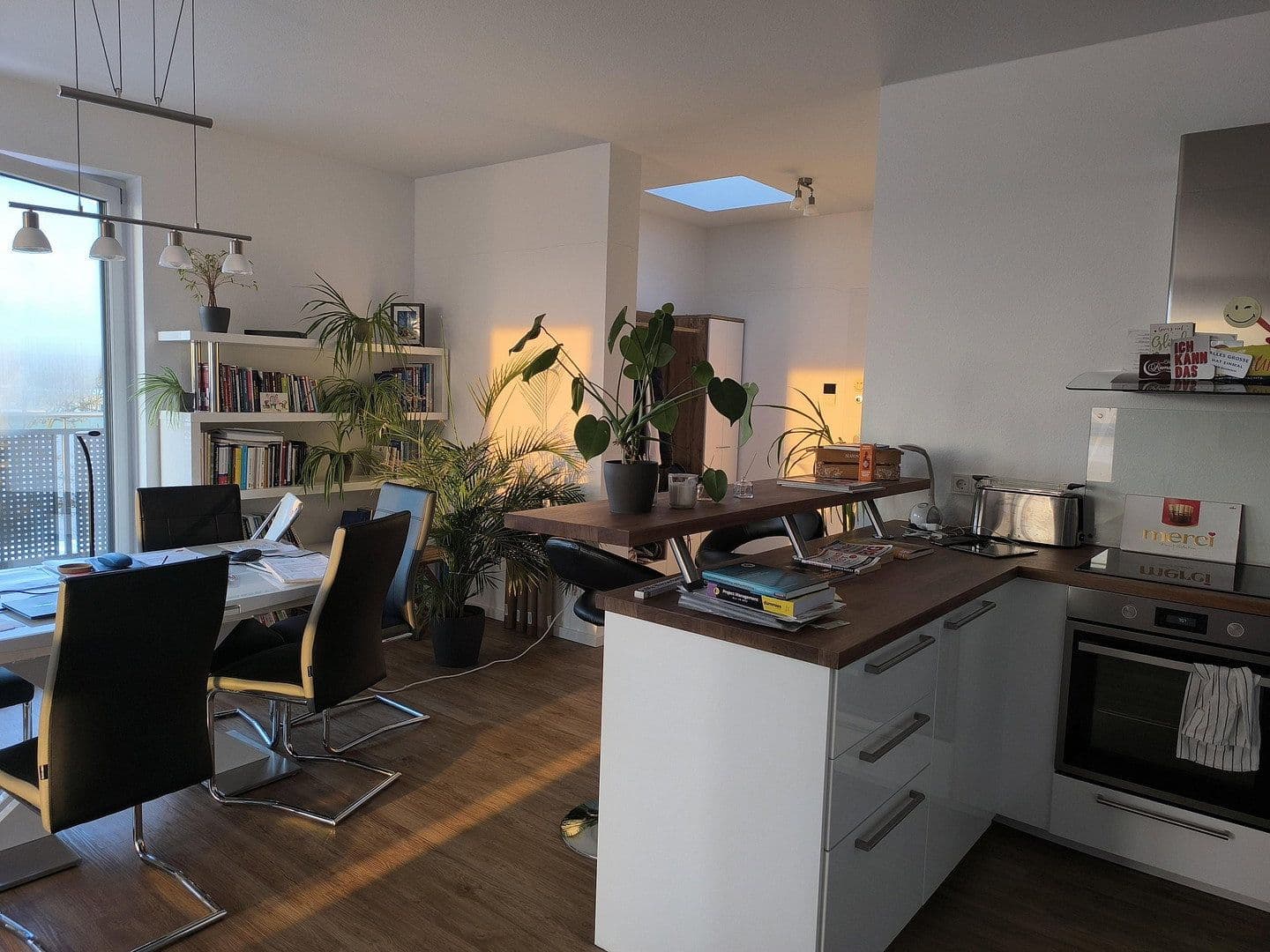 Predaj bytu 3-izbový 86 m², Frankfurt, Hesensko Predaj bytu 3-izbový 86 m², Frankfurt, Hesensko