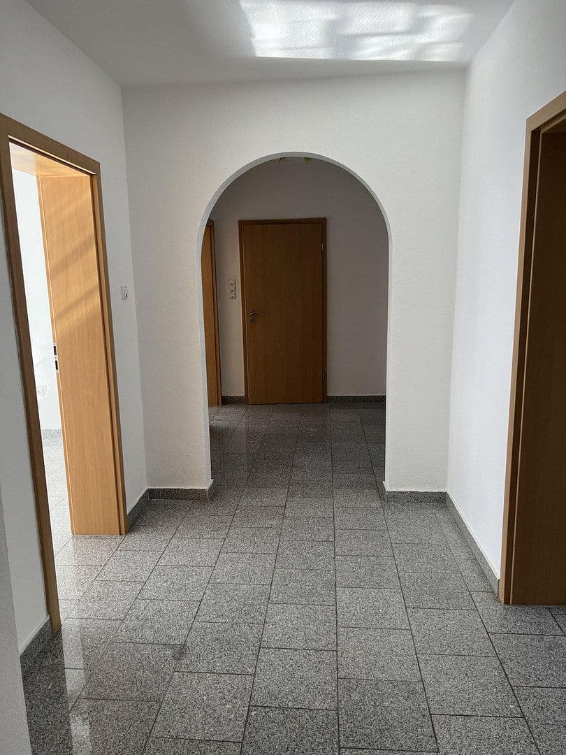 Prenájom bytu 4-izbový 80 m², Hagen, Severné Porýnie - Westfálsko Prenájom bytu 4-izbový 80 m², Hagen, Severné Porýnie - Westfálsko