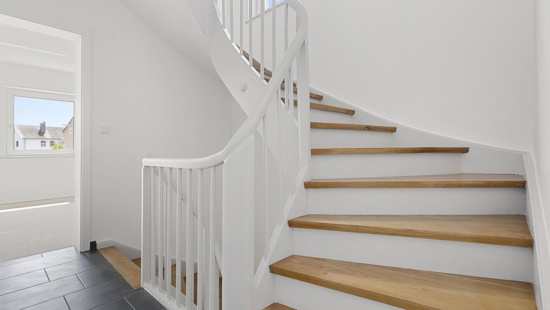 Predaj domu 105 m², pozemek 265 m², Ingolstadt, Bavorsko Predaj domu 105 m², pozemek 265 m², Ingolstadt, Bavorsko