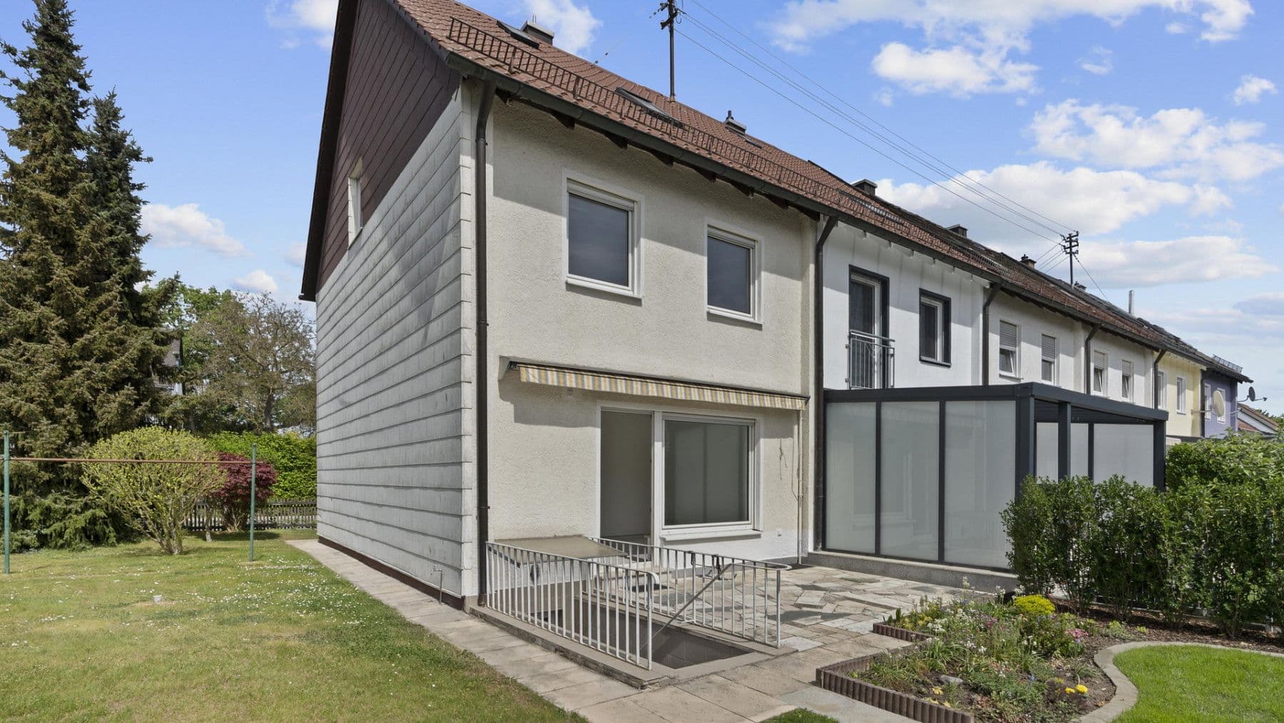 Predaj domu 105 m², pozemek 265 m², Ingolstadt, Bavorsko Predaj domu 105 m², pozemek 265 m², Ingolstadt, Bavorsko