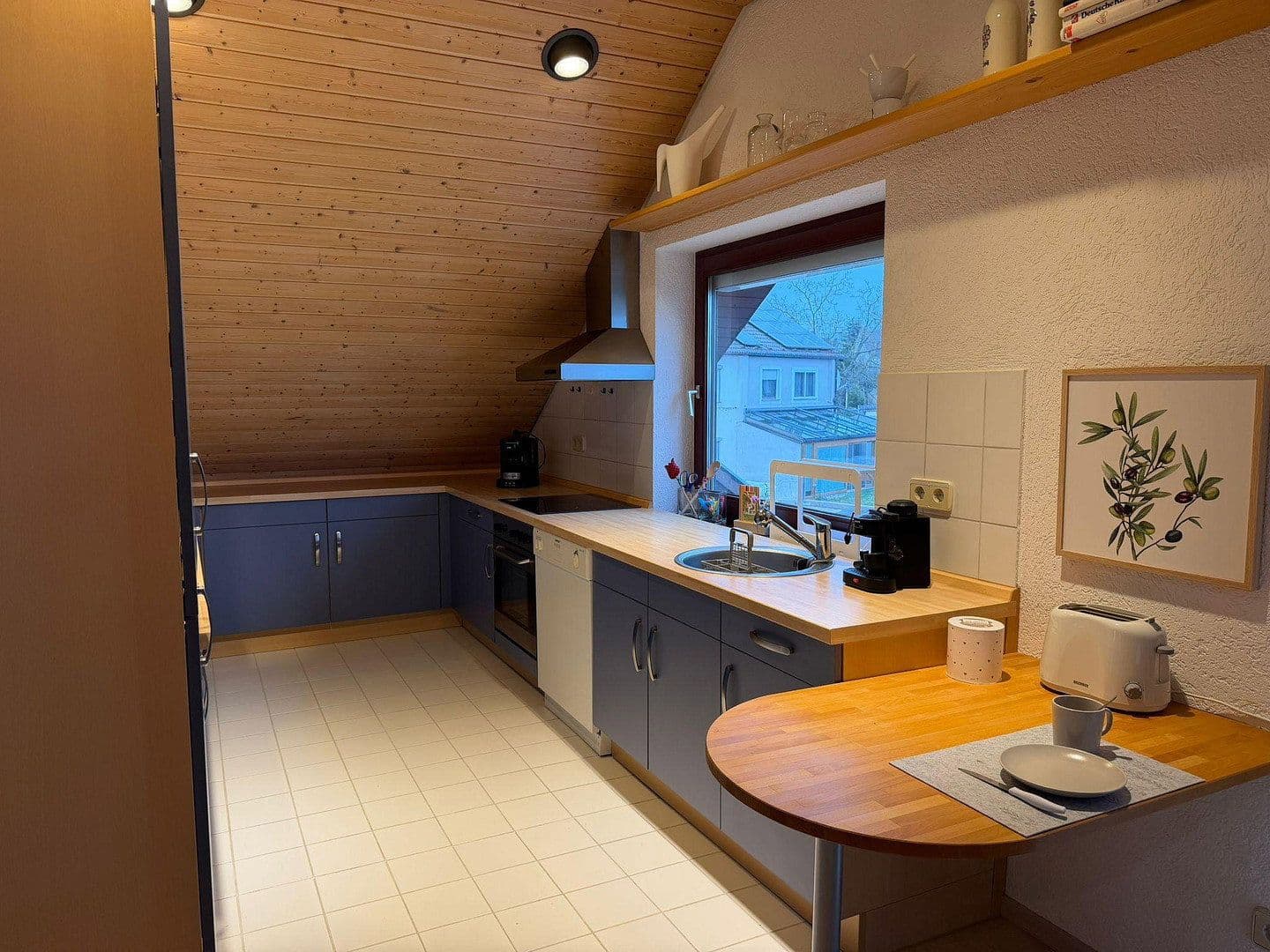 Prenájom bytu 1-izbový 74 m², Bad Friedrichshall, Bádensko-Wurttembersko Prenájom bytu 1-izbový 74 m², Bad Friedrichshall, Bádensko-Wurttembersko