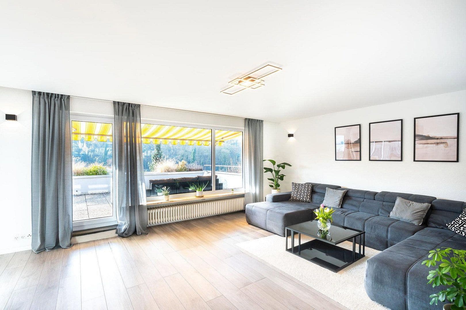 Predaj bytu 4-izbový 124 m², Vallendar, Porýnie-Falcko Predaj bytu 4-izbový 124 m², Vallendar, Porýnie-Falcko