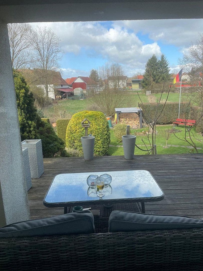 Predaj domu 210 m², pozemek 750 m², Münchhausen, Hesensko Predaj domu 210 m², pozemek 750 m², Münchhausen, Hesensko