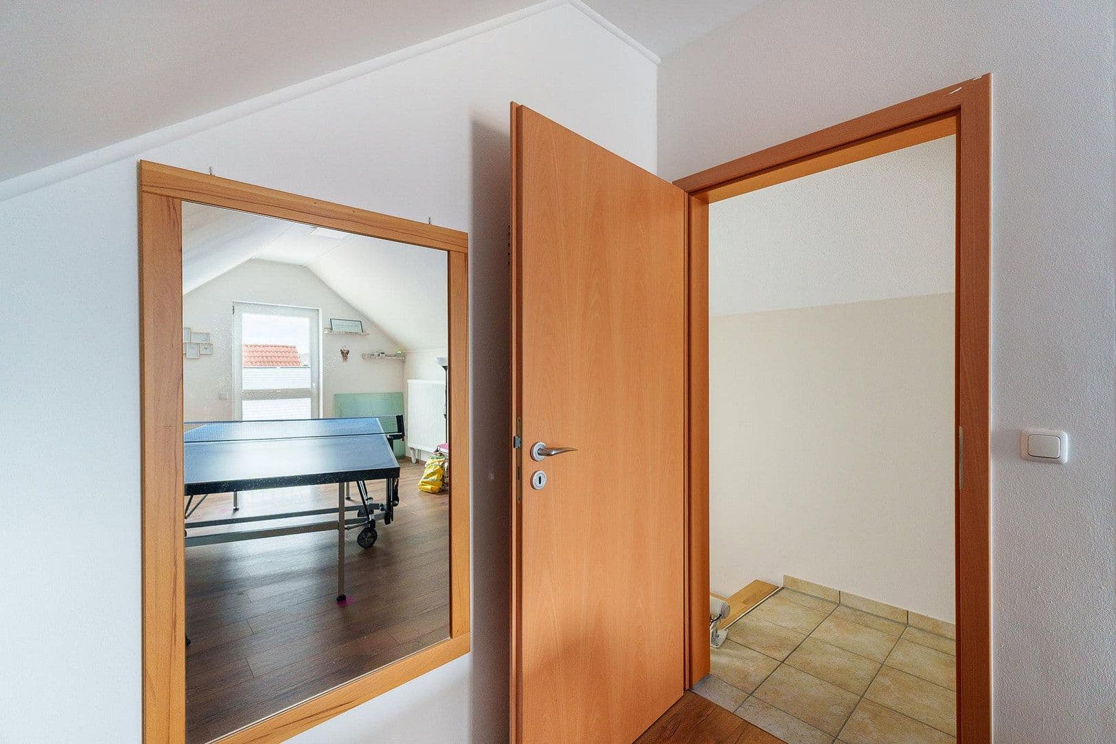 Predaj domu 155 m², pozemek 387 m², Denkendorf, Bavorsko Predaj domu 155 m², pozemek 387 m², Denkendorf, Bavorsko