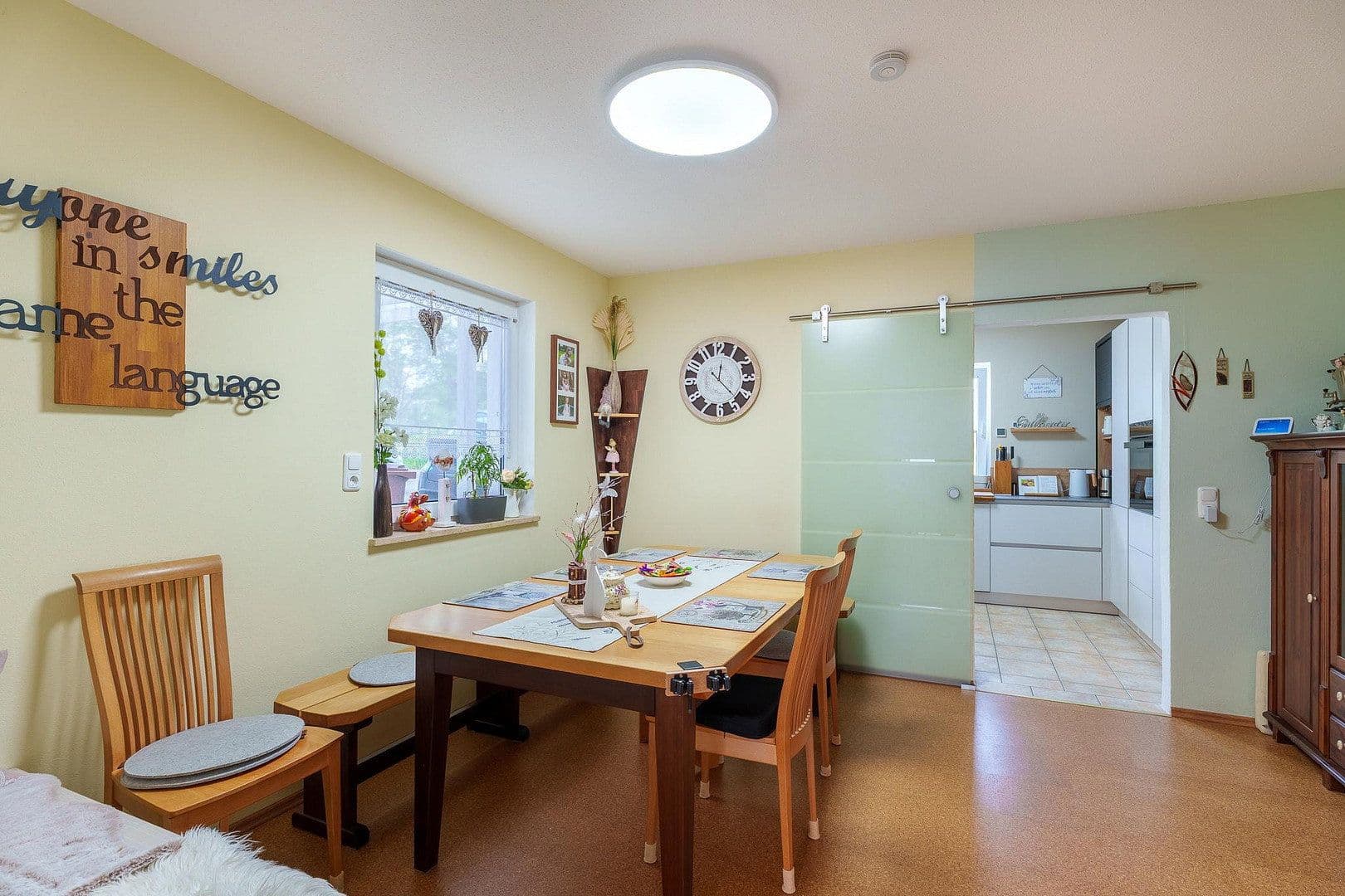 Predaj domu 155 m², pozemek 387 m², Denkendorf, Bavorsko Predaj domu 155 m², pozemek 387 m², Denkendorf, Bavorsko